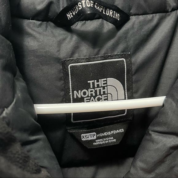 The North Face winter coat - Picture 7 of 12